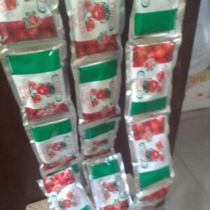 Gino tomato small sachet