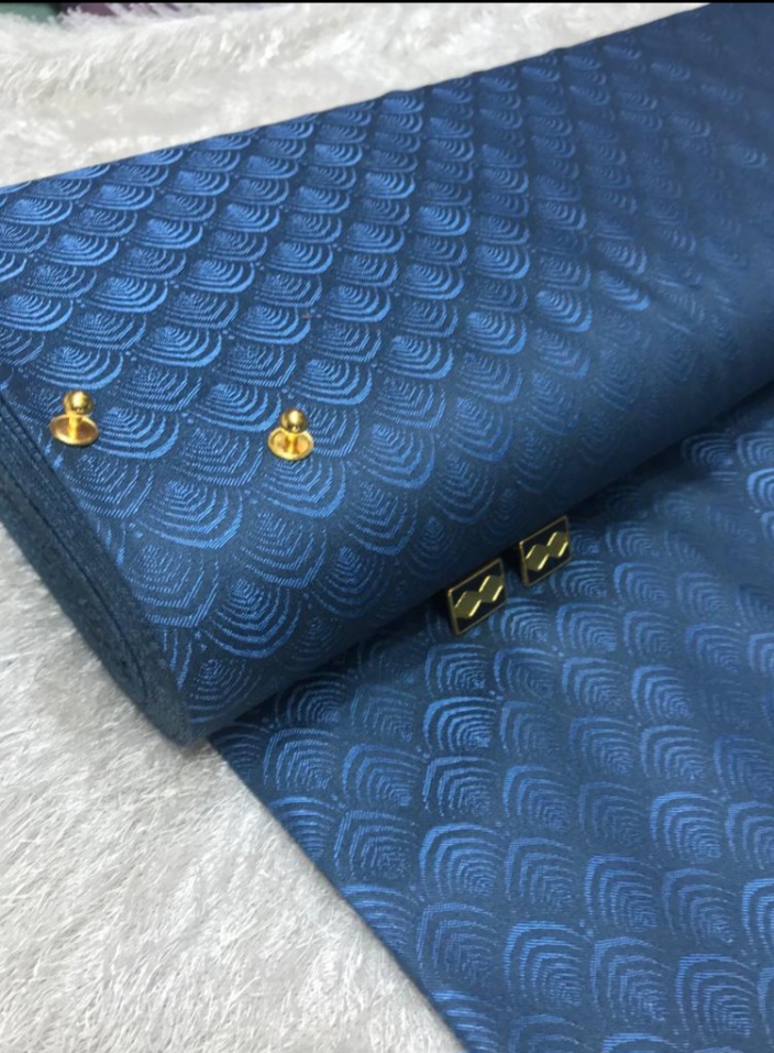 Men quality materials 4yards